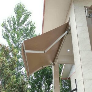 سایبان برقی در همدان