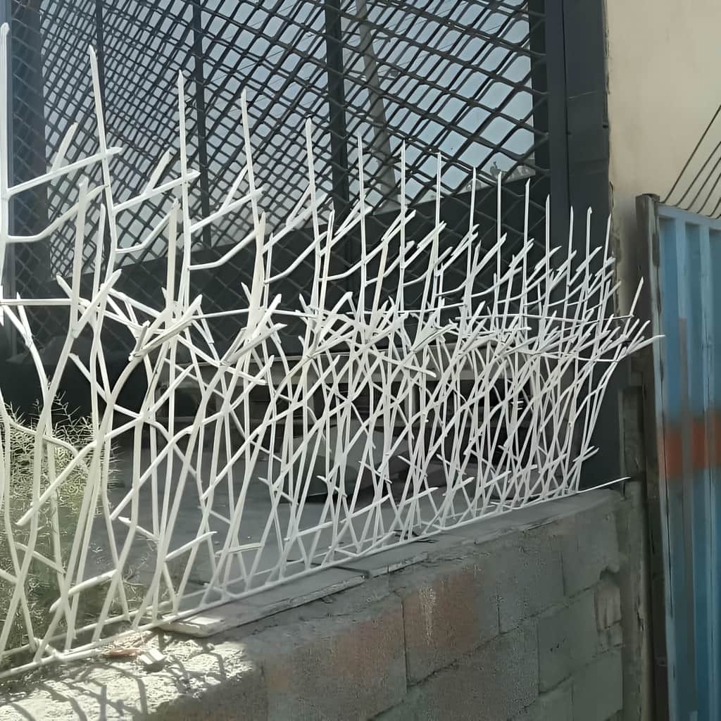 رنگ کوره ای حفاظ دیوار فلزی با پایه محکم روی شاسی