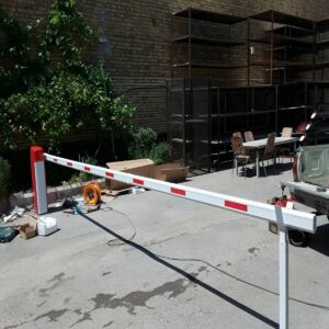 راهبند مجهز به سیستم تشخیص پلاک