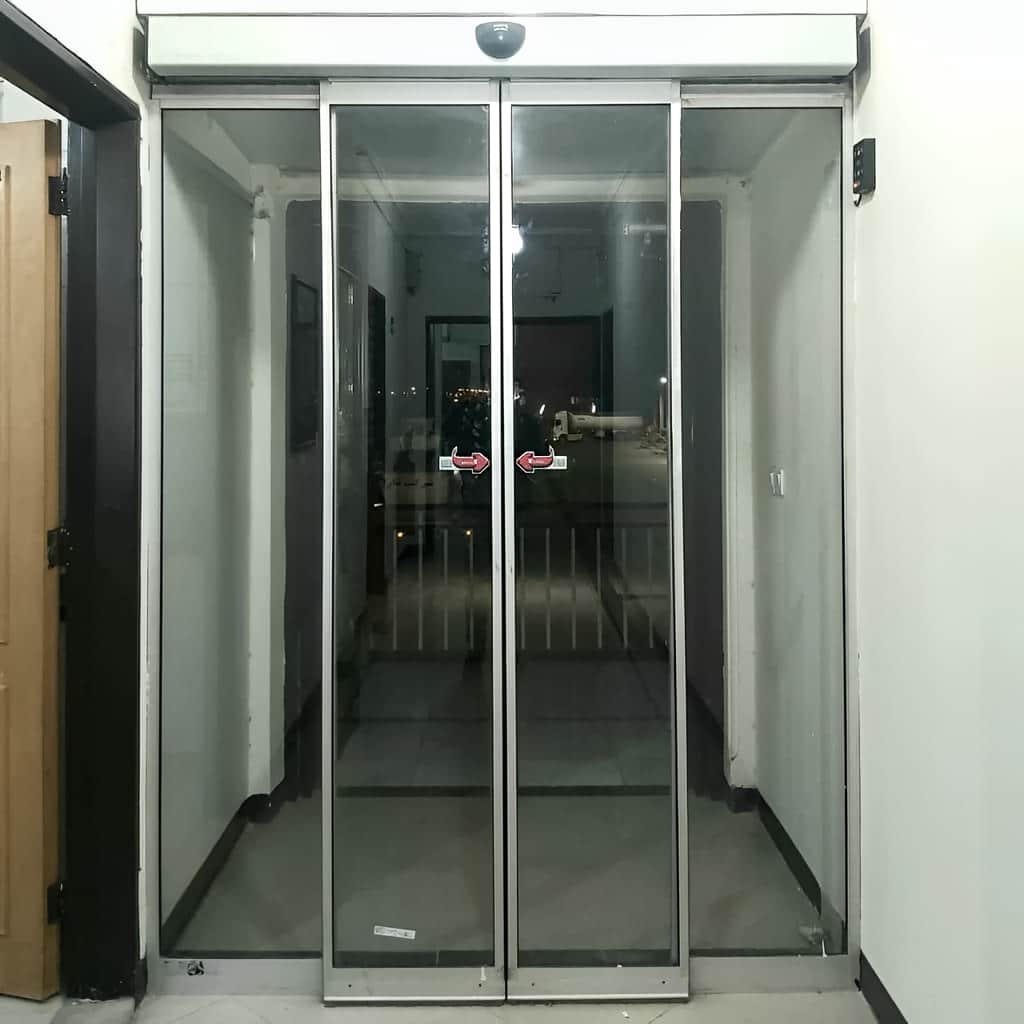 فروش درب اتوماتیک شیشه ای برای مجتمع اداری