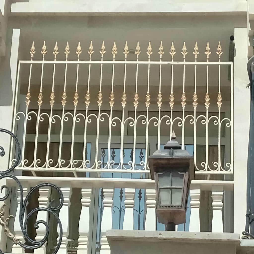 حفاظ پنجره ثابت مناسب طبقه همکف