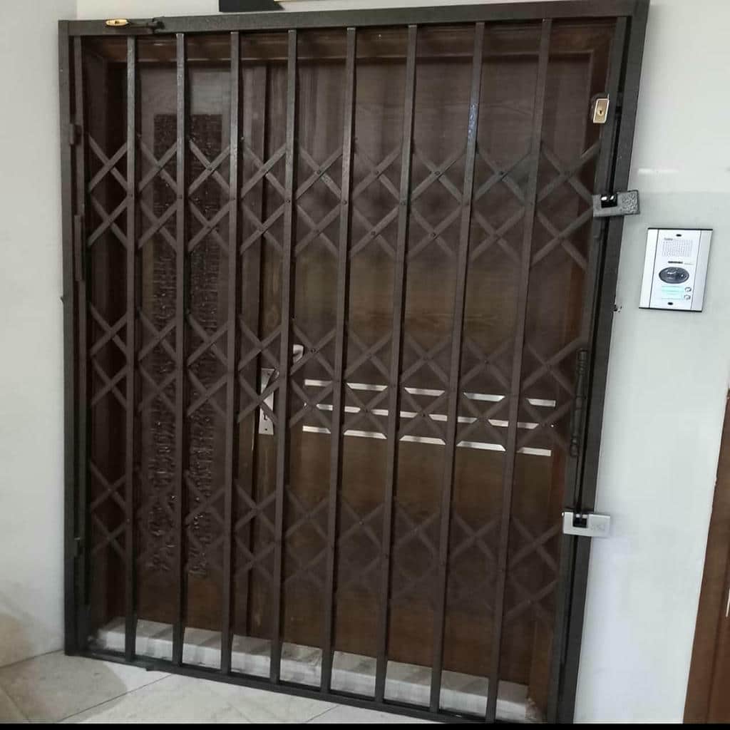 درب آکاردئونی ضد زنگ با جوشکاری تمیز