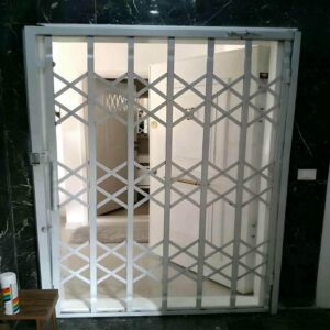 خرید سریع درب آکاردئونی آماده با نصب فوری