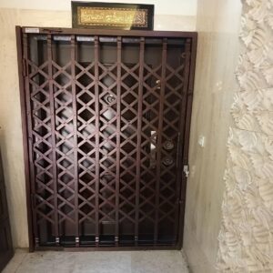 مراحل اصولی نصب درب آکاردئونی از اندازه گیری تا تنظیم نهایی