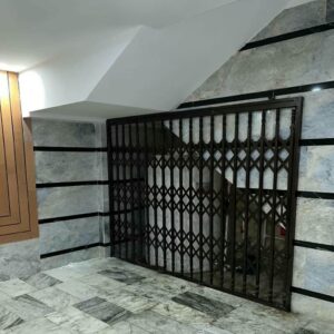 گارد آهنی مقاوم درب آپارتمان
