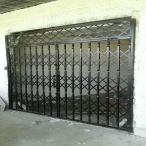 حفاظ و درب آکاردئونی اقتصادی برای ورودی واحد