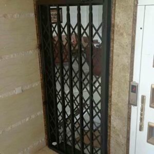 درب آکاردئونی فلزی برای ورودی مستحکم و قابل اعتماد