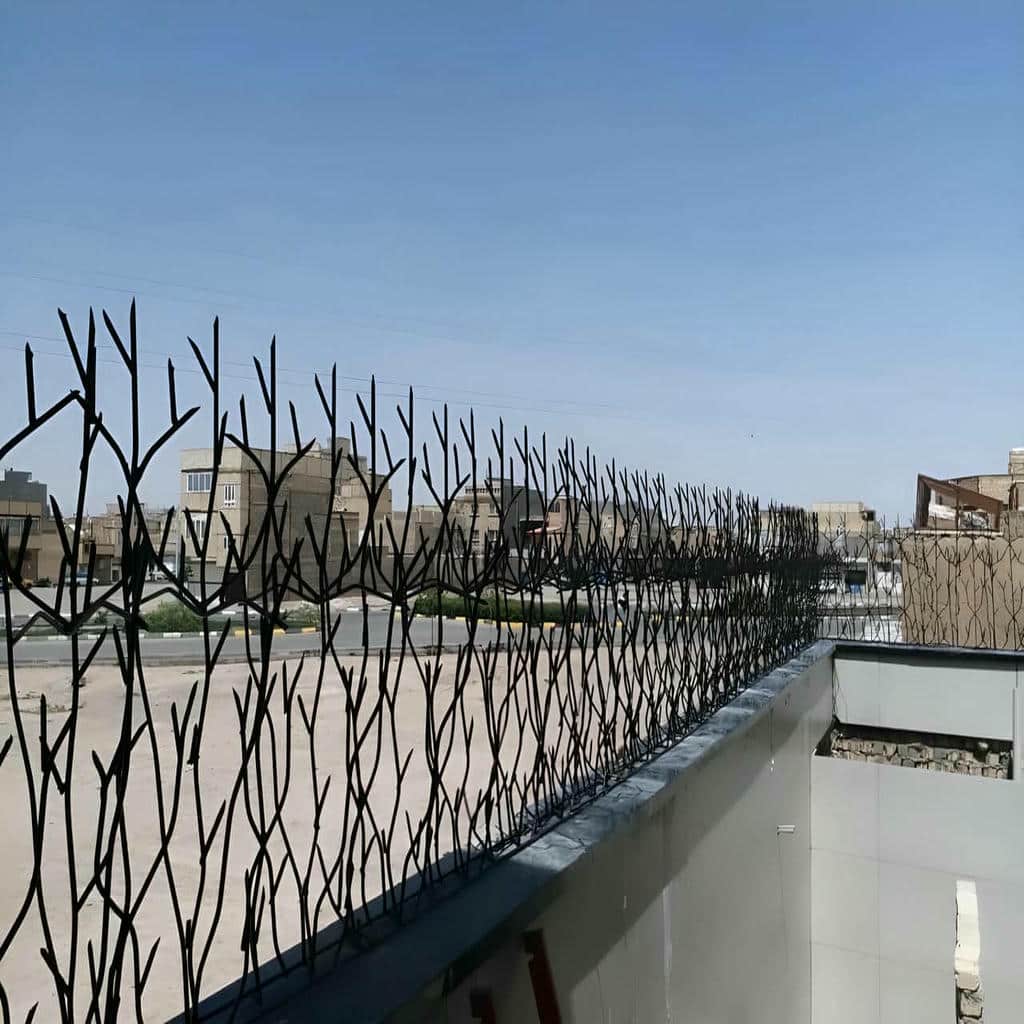 نرده دیوار حیاط آهنی با جوشکاری تمیز