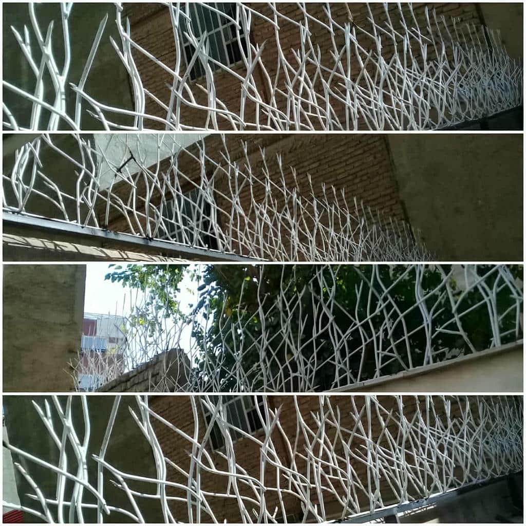نرده دیوار نصب شده روی تاج دیوار