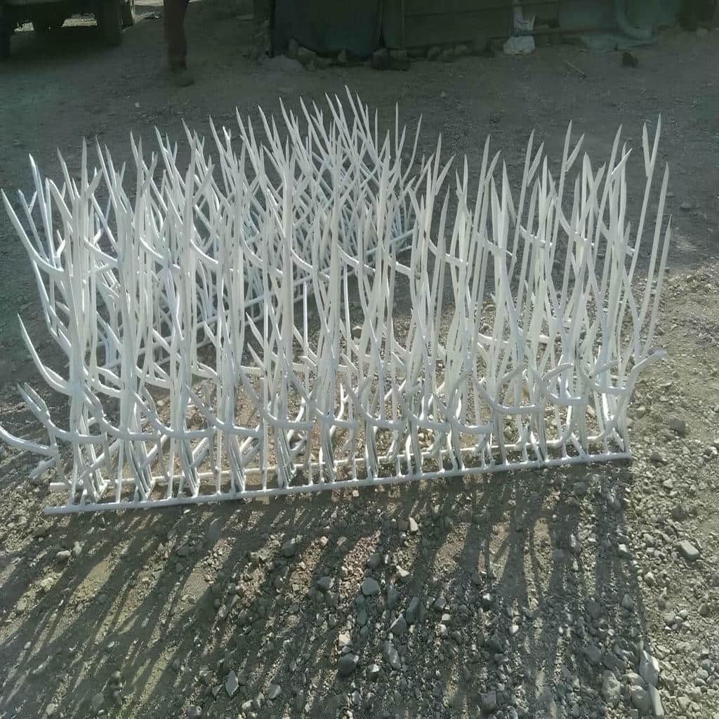 نرده حفاظ دیوار با نوک های استاندارد
