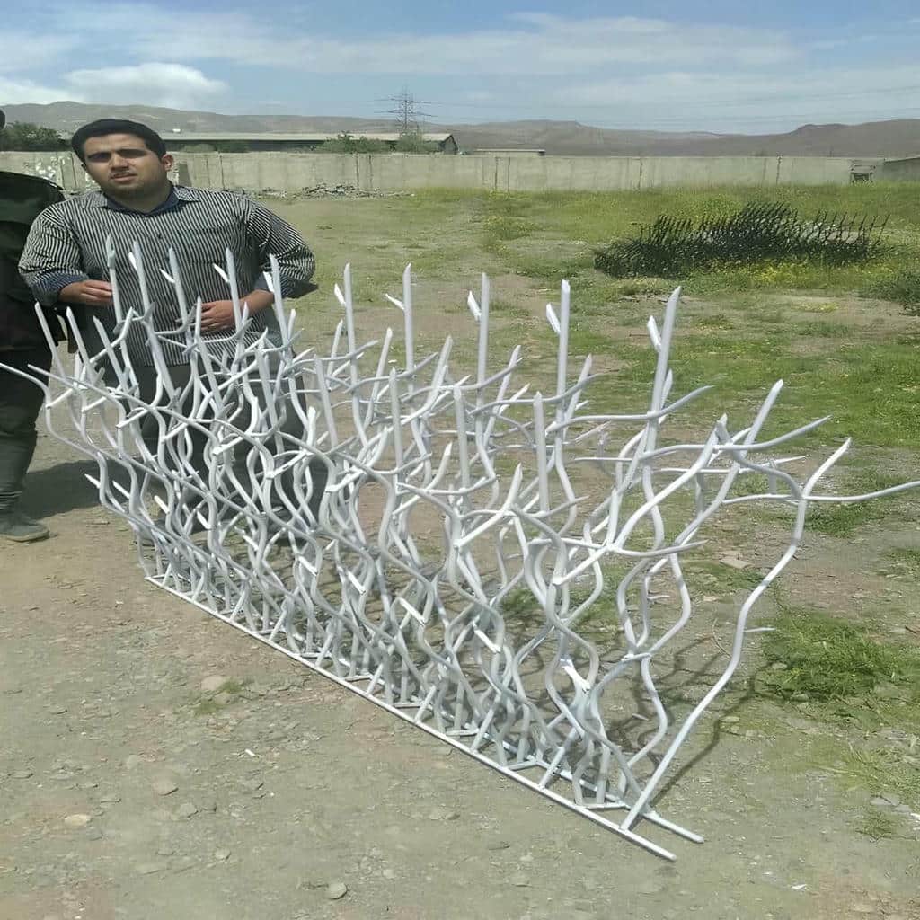 حفاظ شاخ گوزنی با میلگرد محکم و نوک دار