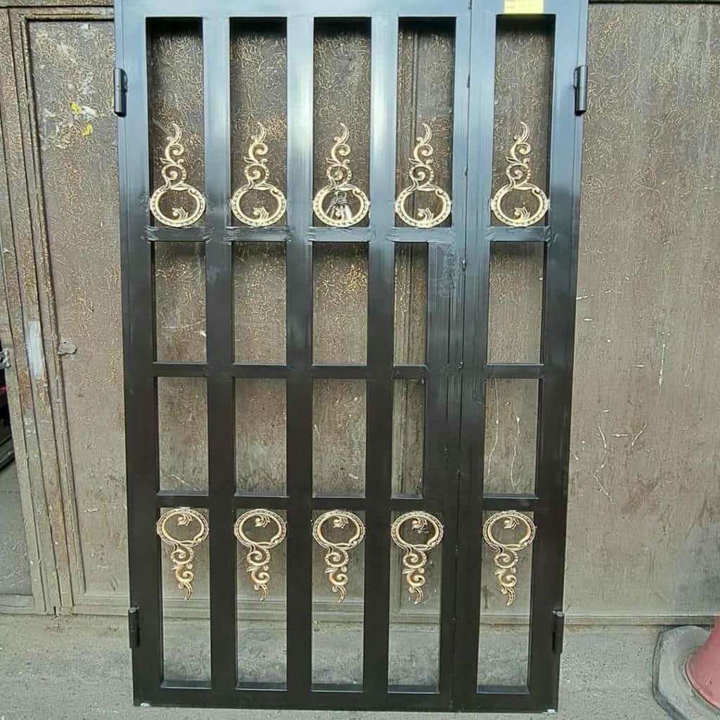 قیمت حفاظ ضد سرقت درب آپارتمان مقاوم