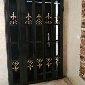 انواع مدل حفاظ درب آپارتمان