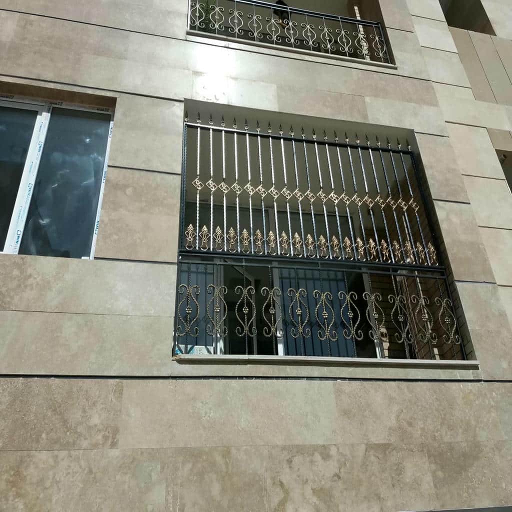 حفاظ پنجره پیچشی با جوشکاری تمیز