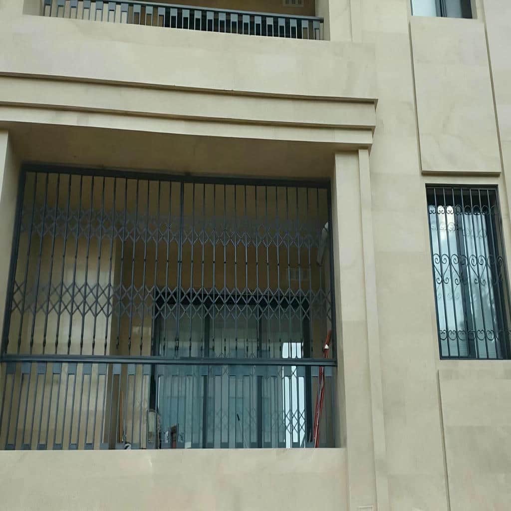 حفاظ پنجره دکوراتیو با فریم مقاوم