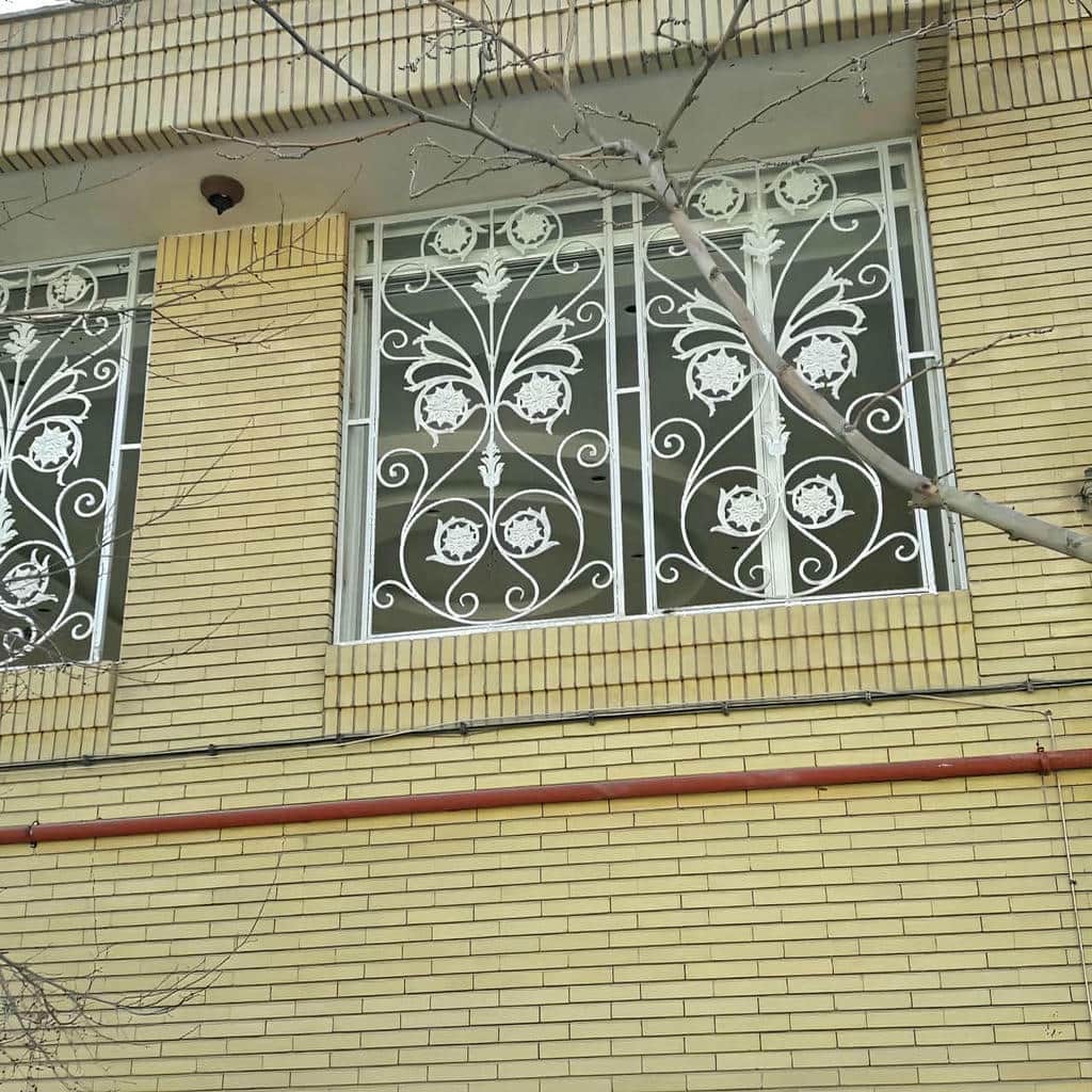 خرید حفاظ پنجره جداشونده و کاربردی