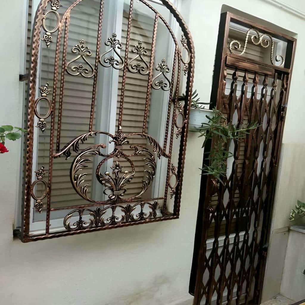 نرده حفاظ پنجره با رنگ ضدزنگ