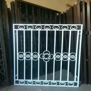 قیمت نرده حفاظ پنجره فرفورژه شکیل