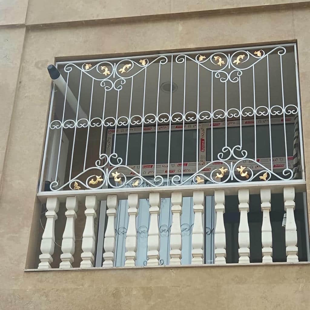 حفاظ و نرده پنجره با قوطی پروفیل آهنی