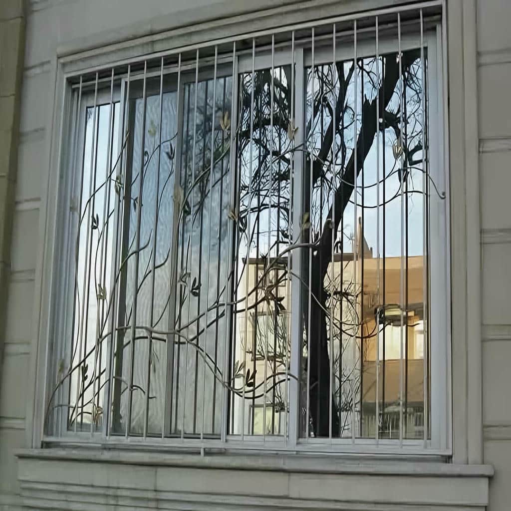 حفاظ پنجره مدرن با نمای خاص