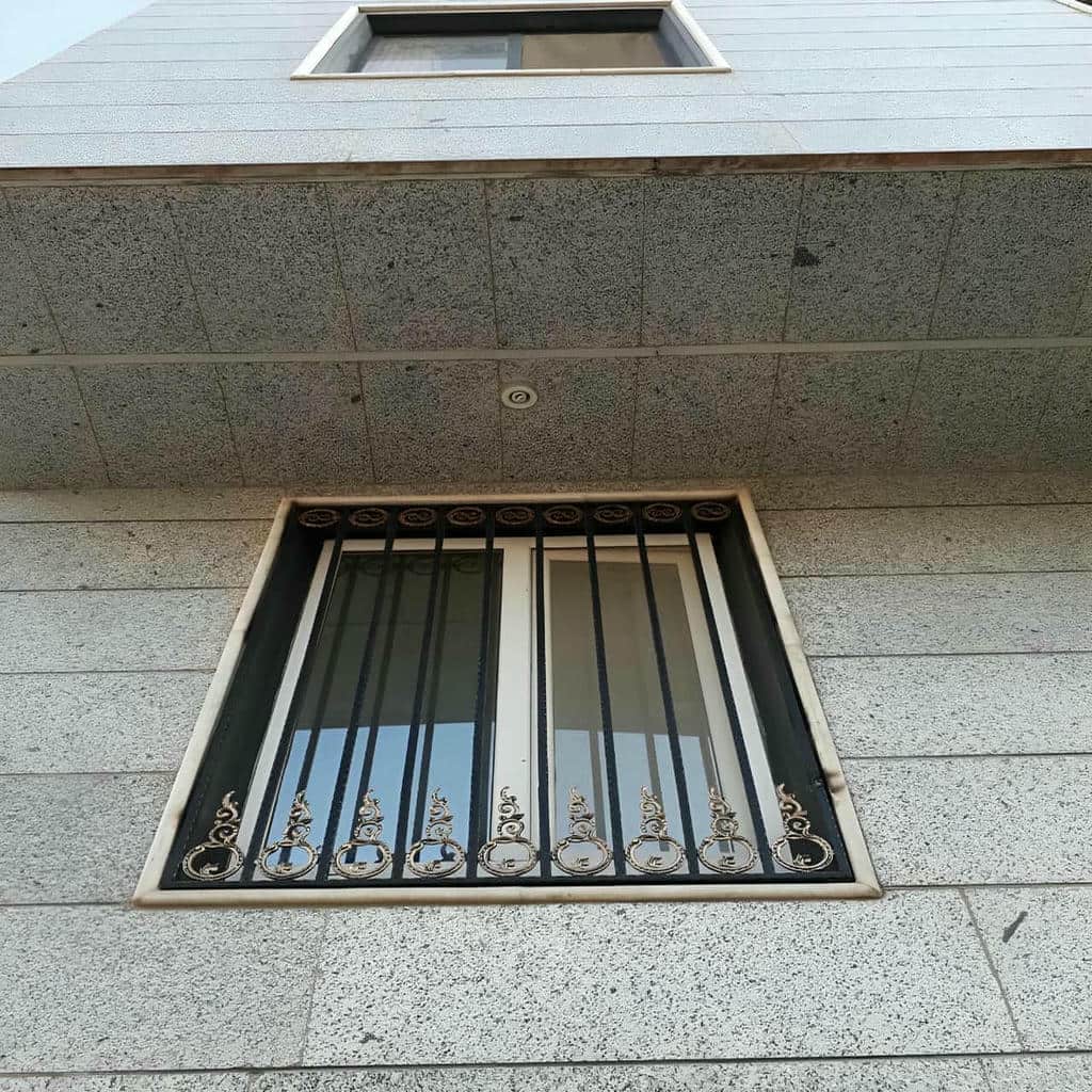 حفاظ پنجره فنسی آهنی با رنگ ضد زنگ