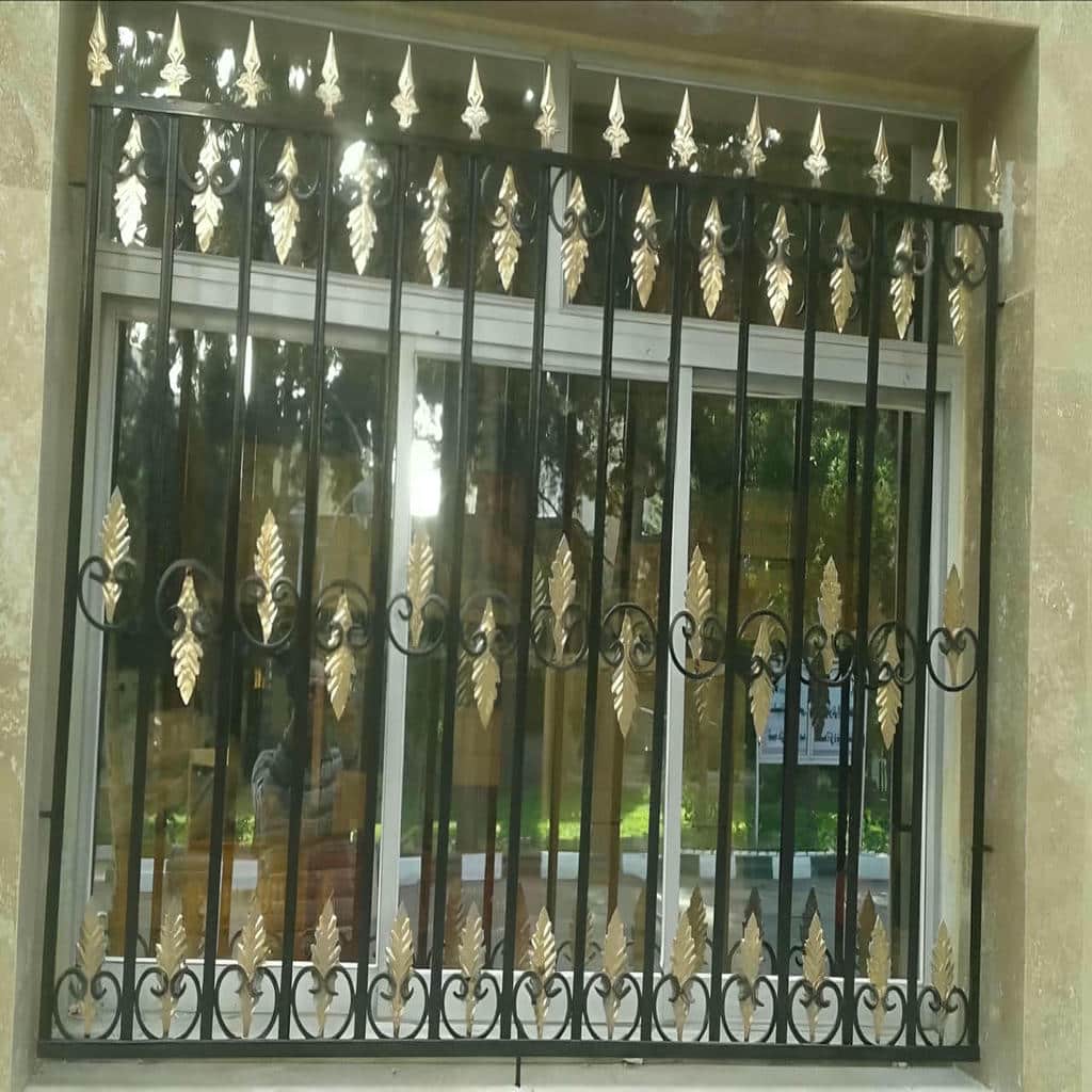 پنجره دوجداره با حفاظ داخلی و بیرونی با قفل ایمن داخلی