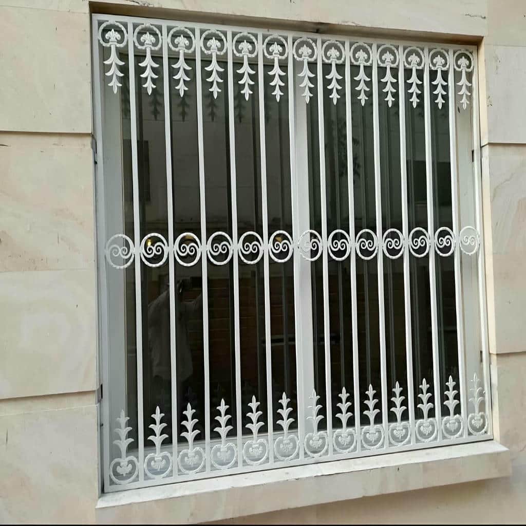 حفاظ پنجره آهنی با پوشش ضد زنگ