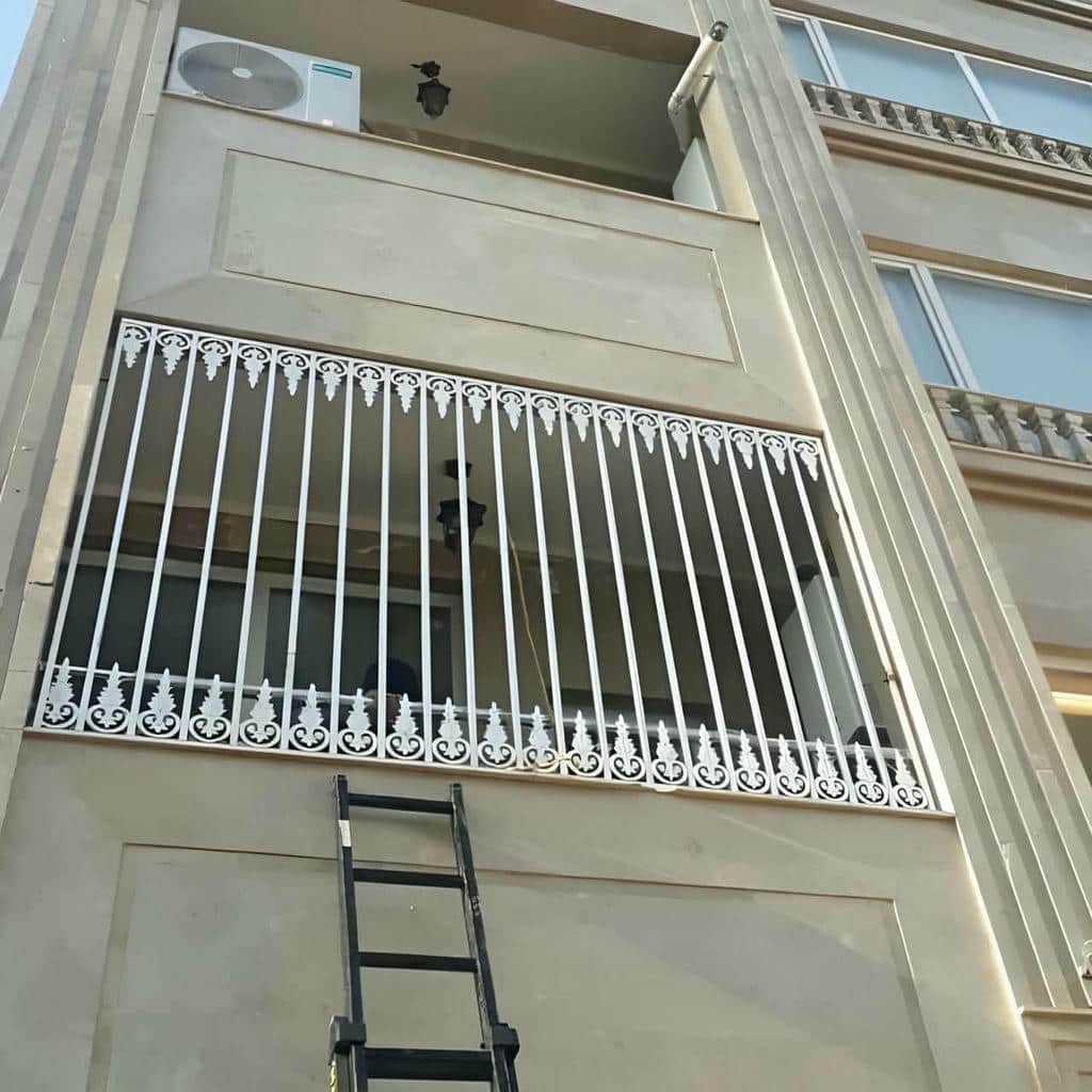 حفاظ پنجره سفارشی با اندازه گیری دقیق