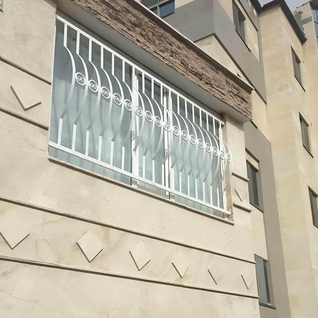 حفاظ پنجره پروفیلی با طرح ساده