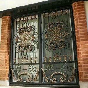 حفاظ پنجره واحد مسکونی