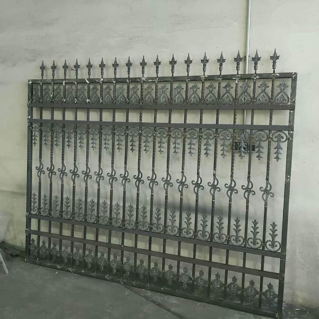حفاظ پنجره آهنی با پوشش رنگ کوره ای