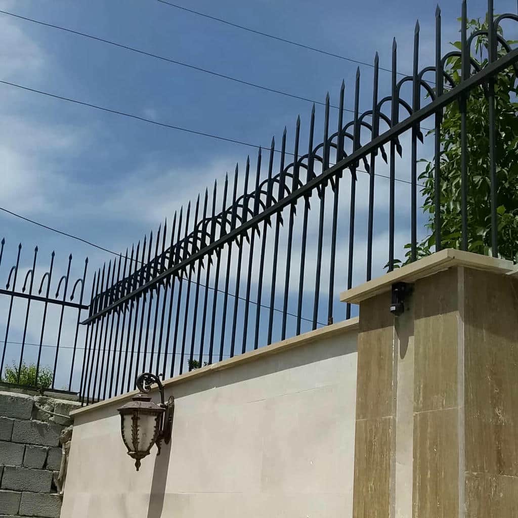 حفاظ سرنیزه ای دیوار با فریم آهنی مقاوم
