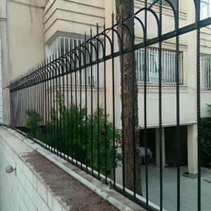 هزینه نرده سرنیزه ای دیوار