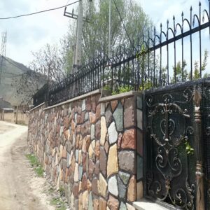 حفاظ سرنیزه ای مدرن دیوار