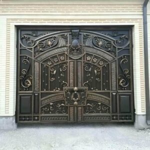 تفاوت کاربردی درب حیاط و درب پارکینگ