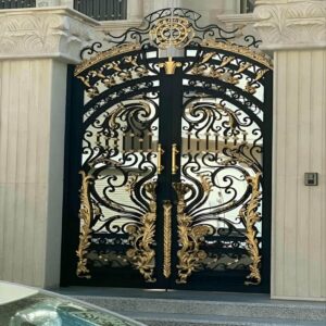 درب آهنی شیشه خور مدرن