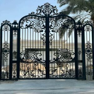 درب لوکس و گران قیمت ویلا