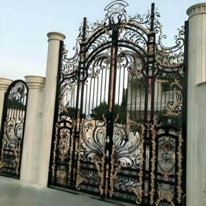 مقایسه آهن فرفورژه و چدن برای درب حیاط