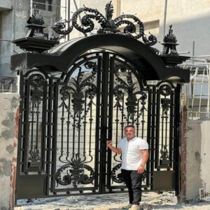 قیمت درب ماشین رو حیاط فلزی