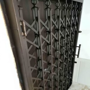 قیمت هر متر مربع درب آکاردئونی با محاسبه شفاف