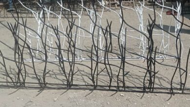 نرده آهنی رو دیواری با فریم فلزی محکم