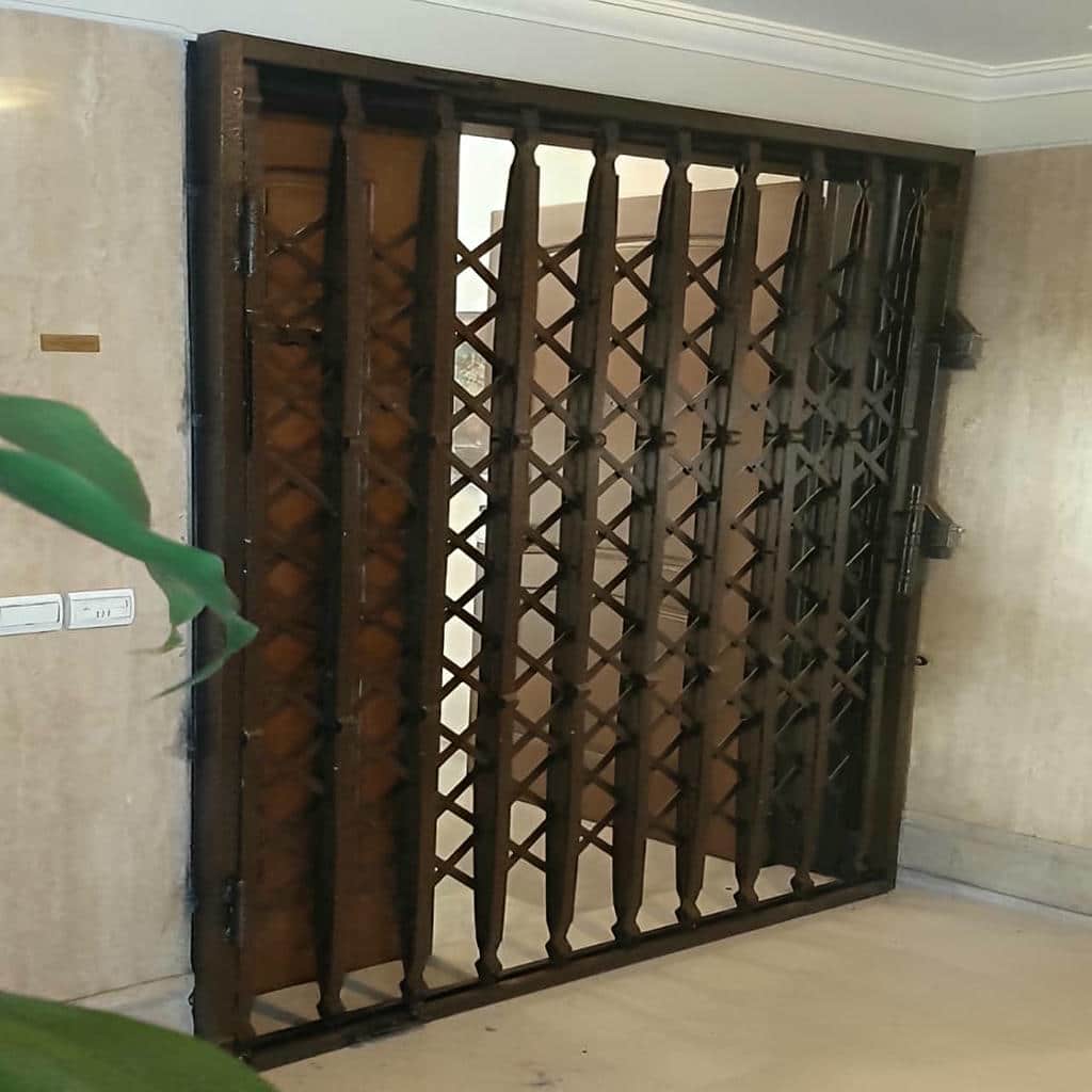درب آکاردئونی آپارتمان مدل جمع شونده برای راهروی باریک