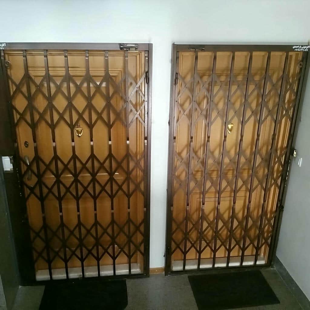 حفاظ درب آکاردئونی در استان سیستان و بلوچستان در نمونه مشاوره انتخاب مدل