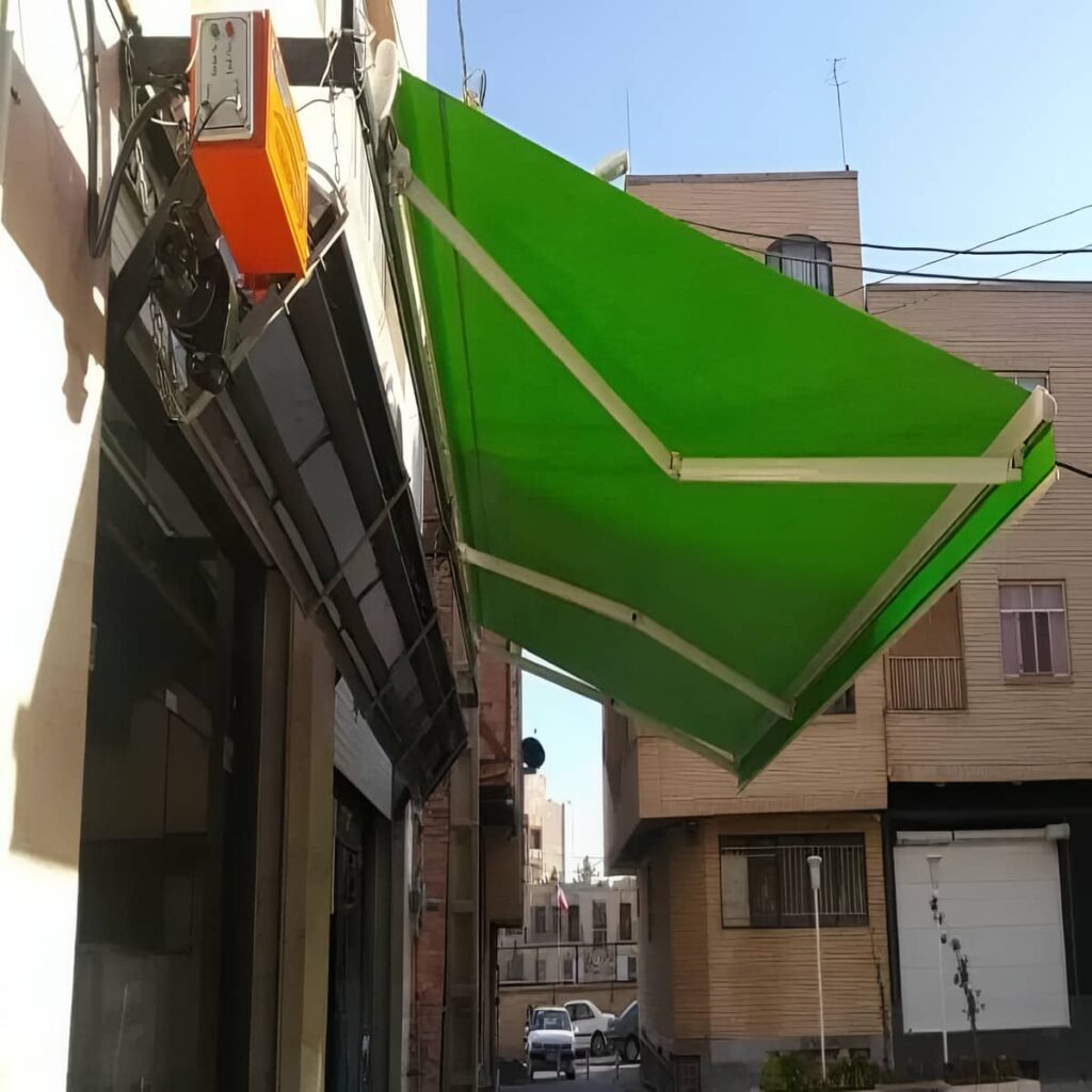 سایبان بازویی با پروفیل مقاوم و منظم