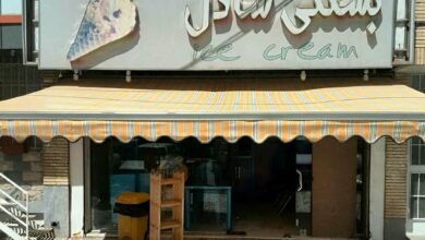 سایبان بالکن سفارشی با پوشش پارچه ای روشن