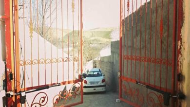 جک درب پارکینگ در یاسوج با مدل بازویی روی ورودی لوکس