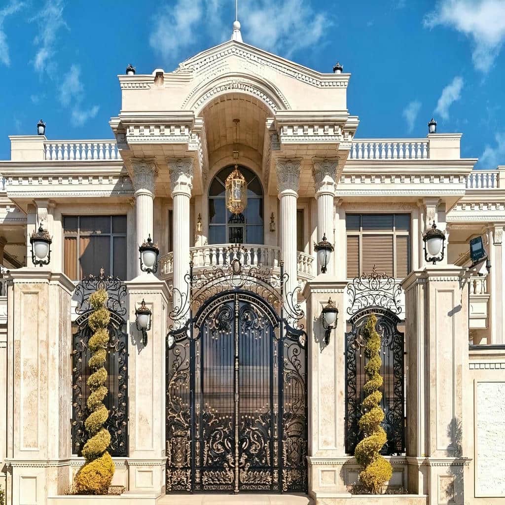 درب لوکس ویلا با طراحی مدرن و مینیمال