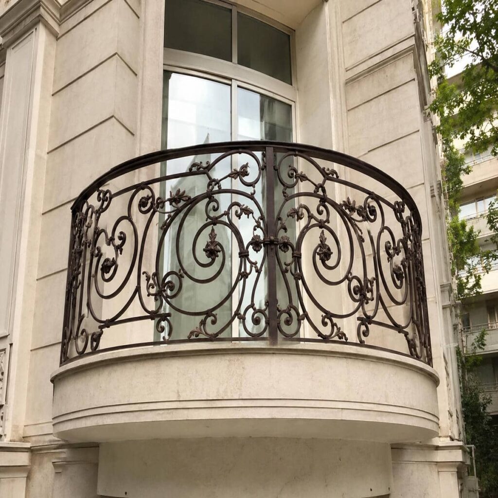 نرده بالکن در استان ایلام هنگام مشاوره انتخاب مدل پروژه