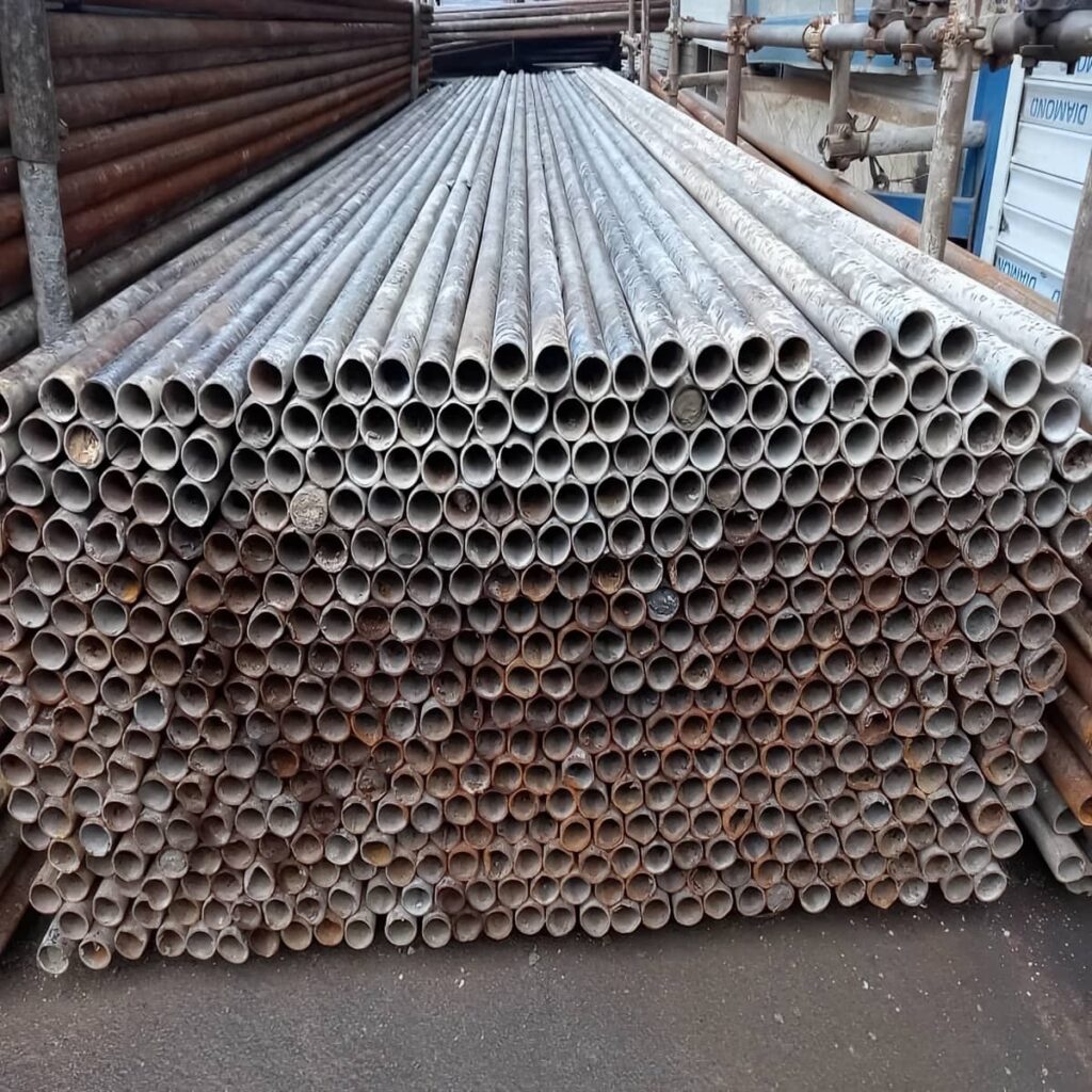 بررسی سازگاری بست داربستی برای سفارش پروژه