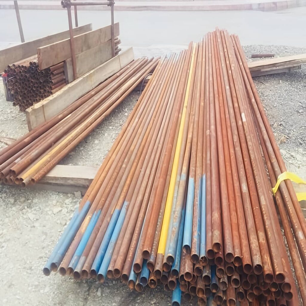 بررسی طول واقعی شاخه فولادی برای سفارش پروژه